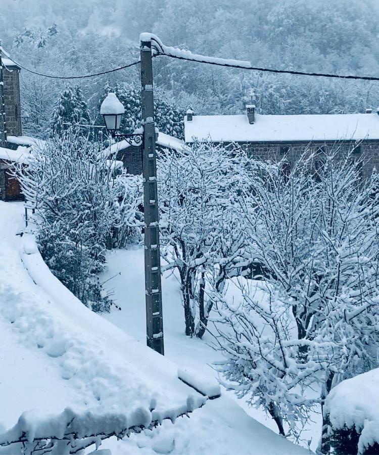 Auberge De Thelis Bagian luar foto