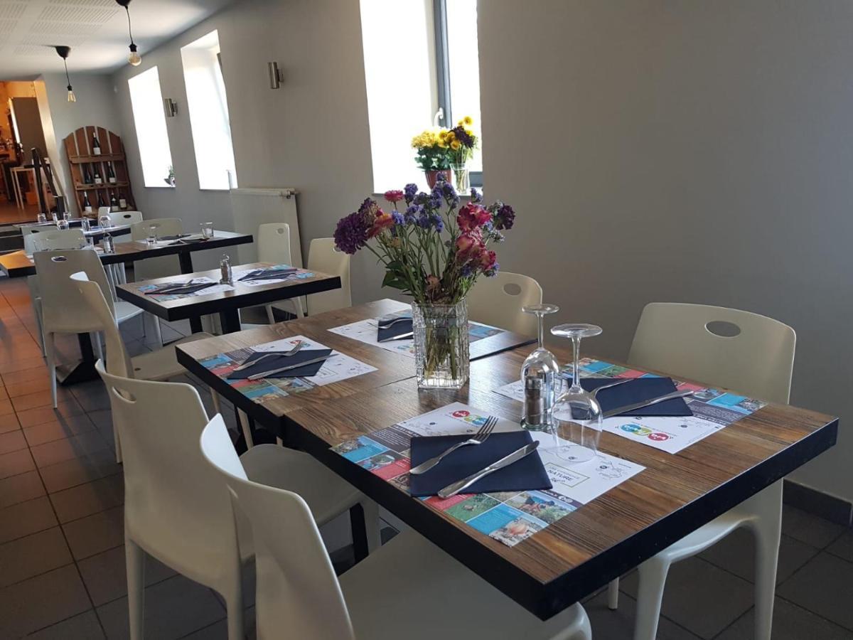 Auberge De Thelis Bagian luar foto