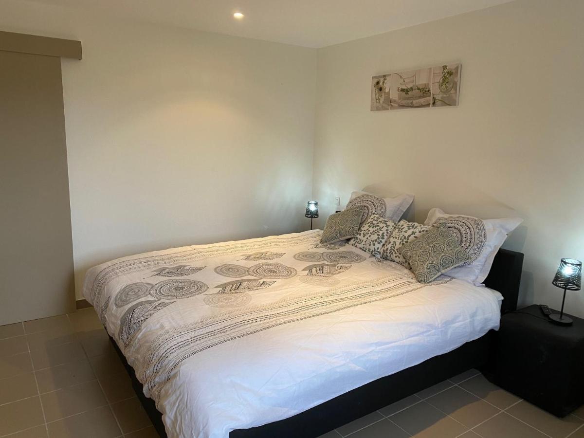 Auberge De Thelis Bagian luar foto