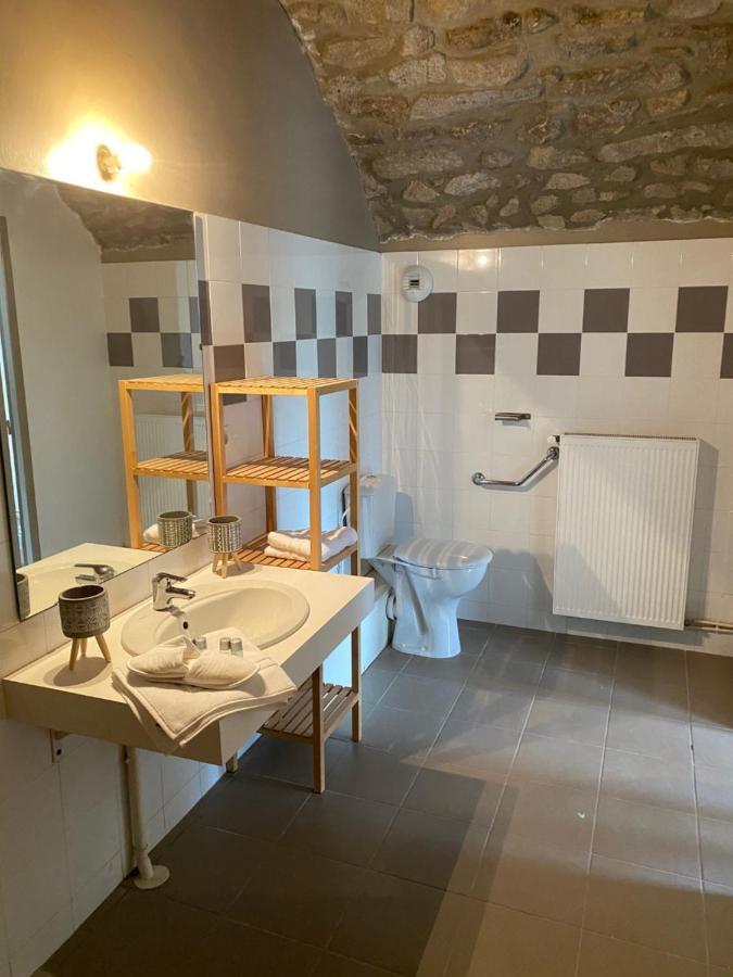 Auberge De Thelis Bagian luar foto